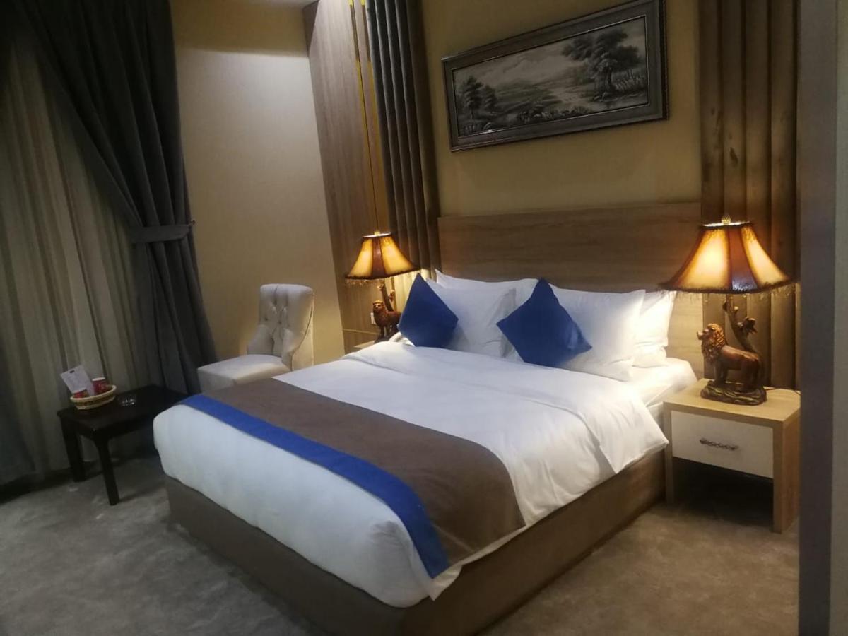 فندق لافيرا ان Lavera Inn Hotel ริยาดห์ ภายนอก รูปภาพ