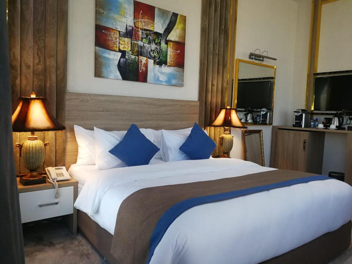 فندق لافيرا ان Lavera Inn Hotel ริยาดห์ ภายนอก รูปภาพ